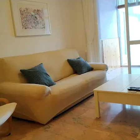Chill Out Place For 4 In Pueblo Apartment